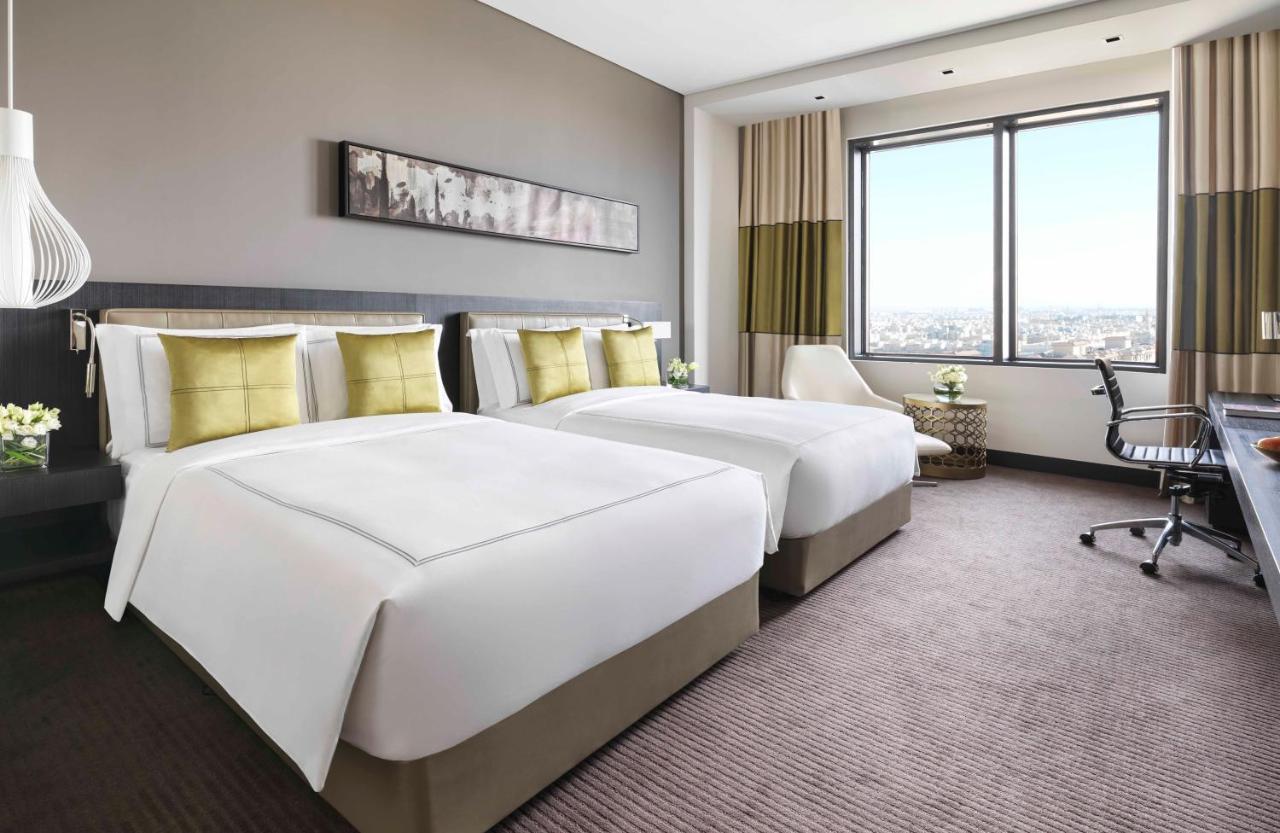 Fairmont Riaad Buitenkant foto Deluxe Room