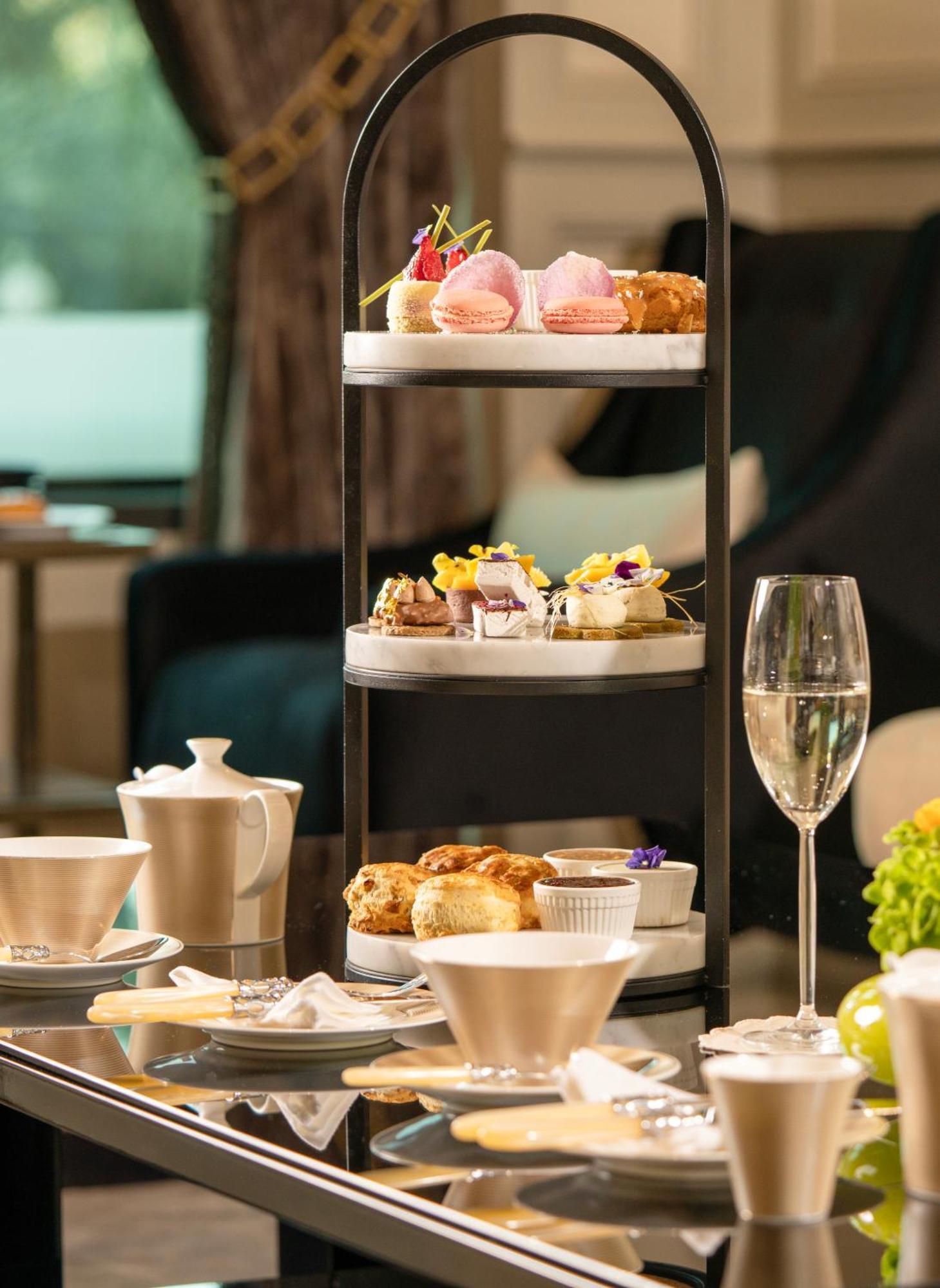 Fairmont Riaad Buitenkant foto Afternoon tea at the InterContinental Sydney