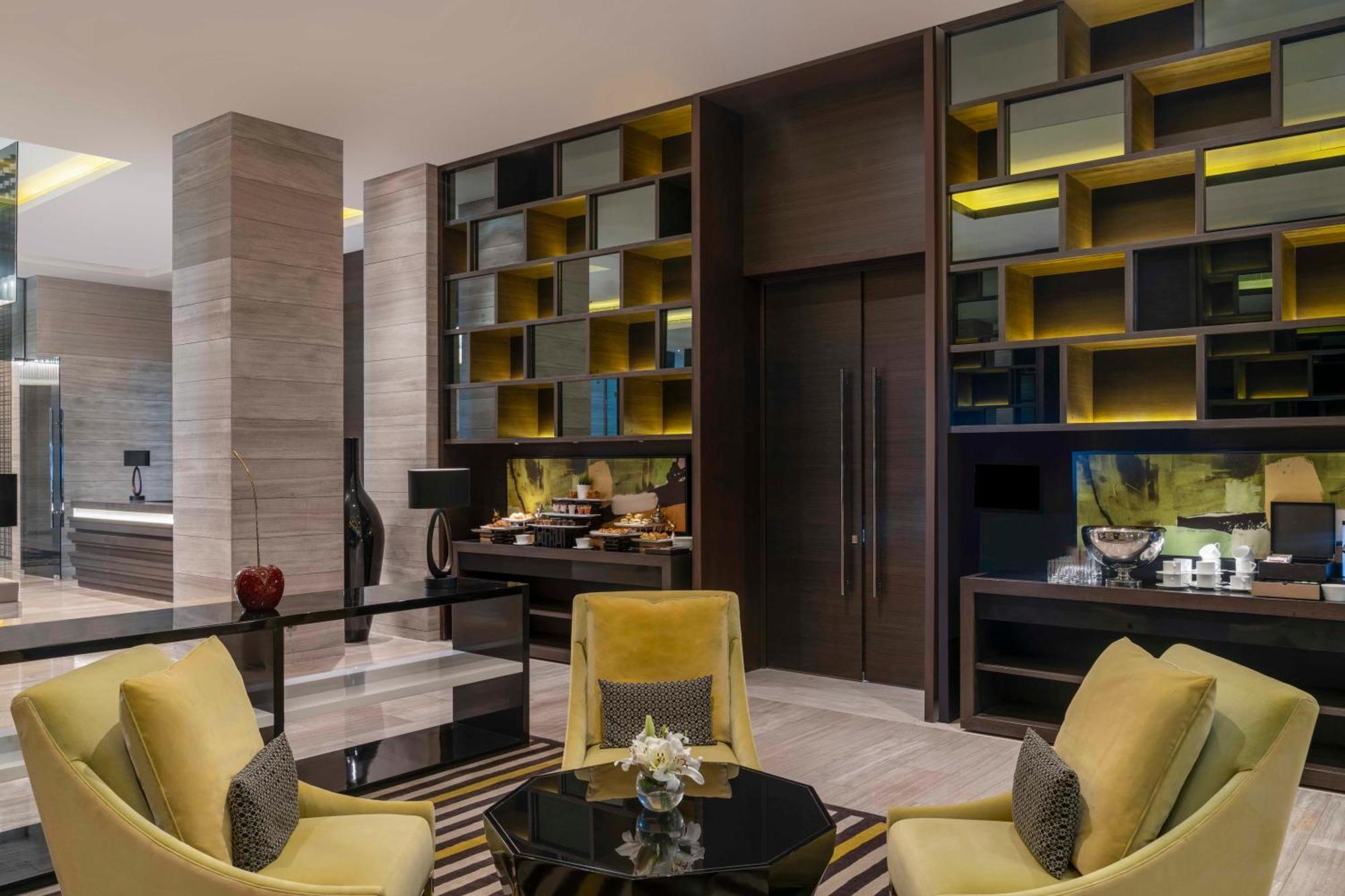 Fairmont Riaad Buitenkant foto The Executive Lounge at the hotel